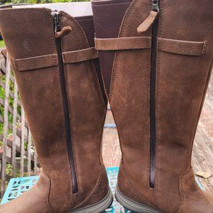 Eddie Bauer brown leather boots - Brand New, never worn